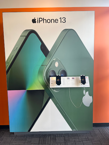 Cell Phone Store «AT&T Authorized Retailer», reviews and photos, 2237 Prairie Center Pkwy a, Brighton, CO 80601, USA