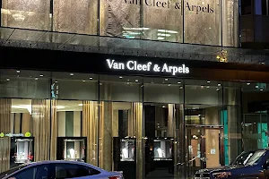 Van Cleef & Arpels (Vancouver - Alberni Street) image