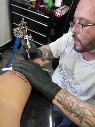 Tattoo Shop «Ink Therapy Tattoo Parlour», reviews and photos, 9705 W Colfax Ave, Lakewood, CO 80215, USA