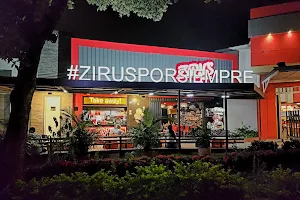 Ziru's Pizza Paralela El Bosque image