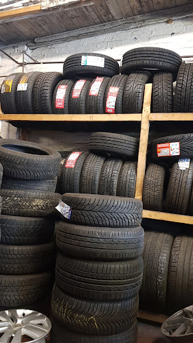 Reviews of Leicester Tyres uk in Leicester - Tire shop
