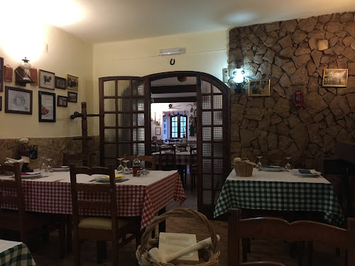 Restaurante de Cozinha Tradicional Portuguesa O Cantinho da Serra Rio Maior