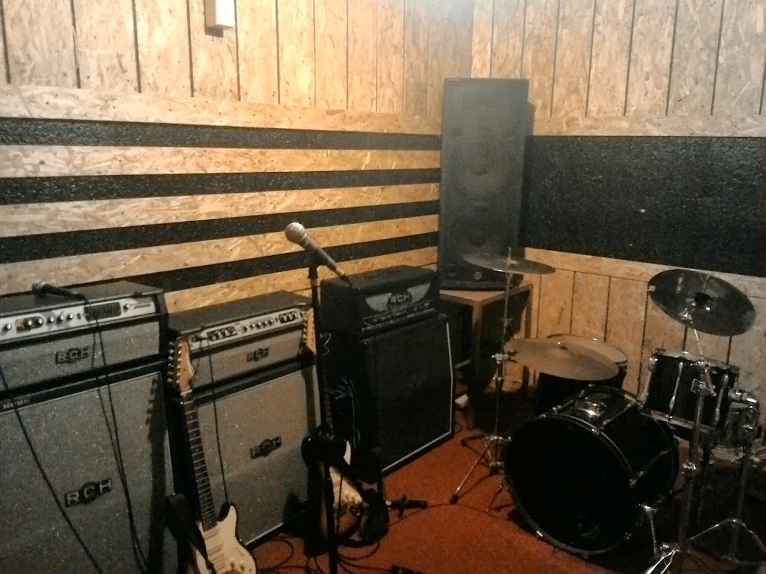 Shandy Music Studio