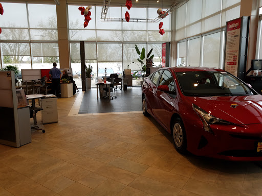 Toyota Dealer «Rudy Luther Toyota», reviews and photos, 8805 Wayzata Blvd, Golden Valley, MN 55426, USA