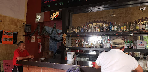 Bar-Restaurante El Nuevo Barrilito - C. 57 S/N-Por 50 y 52, Parque de la Mejorada, Centro, 97000 Mérida, Yuc., Mexico
