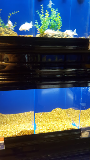 Pet Supply Store «PetSmart», reviews and photos, 8014 Old Carriage Ct, Shakopee, MN 55379, USA