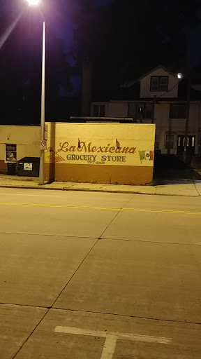 Grocery Store «La Mexicana Grocery Store», reviews and photos, 432 N Main St, West Bend, WI 53090, USA