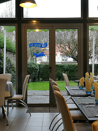 Atmosphère du Restaurant français Le Saint-Ex à Vélizy-Villacoublay - n°10