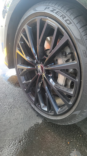 Car Wash «Fullers Carwash of Westmont», reviews and photos, 417 Ogden Ave, Westmont, IL 60559, USA