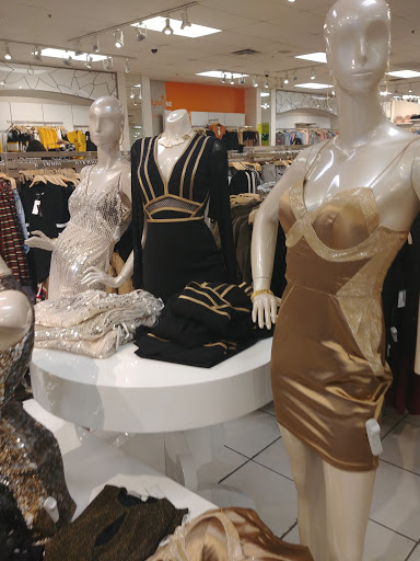 Fashion Accessories Store «Papaya Factory Outlet», reviews and photos, 8200 Vineland Ave # 1240, Orlando, FL 32821, USA