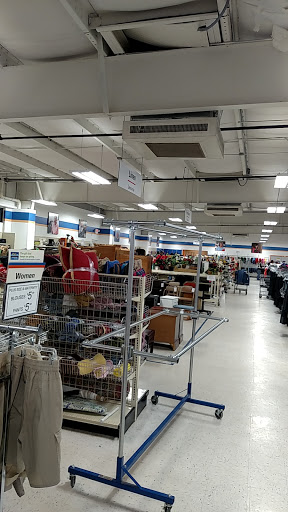 Thrift Store «Goodwill of North Georgia: Snellville Store and Donation Center», reviews and photos, 2340 Ronald Reagan Pkwy, Snellville, GA 30078, USA