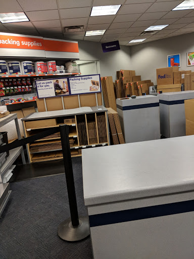 Print Shop «FedEx Office Print & Ship Center», reviews and photos, 10854 Myhre Pl NW, Silverdale, WA 98383, USA