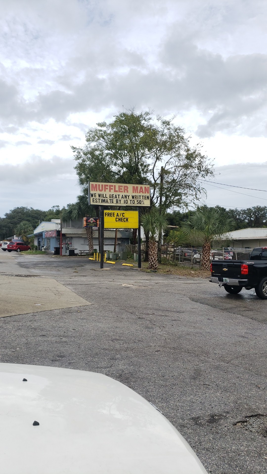 MUFFLER MAN