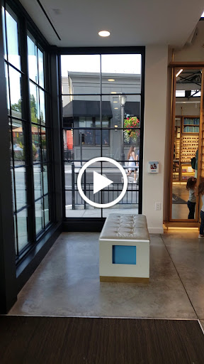 Optician «Warby Parker», reviews and photos, 2619 NE University Village St, Seattle, WA 98105, USA