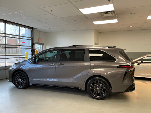 Toyota Dealer «St Charles Toyota», reviews and photos, 2651 E Main St, St Charles, IL 60174, USA