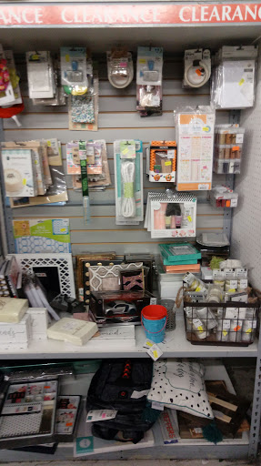 Home Goods Store «Tuesday Morning», reviews and photos, 2550 Fair Oaks Blvd, Sacramento, CA 95825, USA