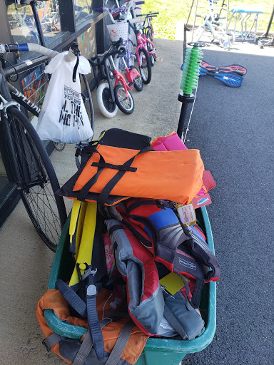 Sporting Goods Store «Play It Again Sports», reviews and photos, 8003 W Broad St, Richmond, VA 23294, USA