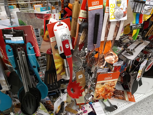 Clothing Store «Ross Dress for Less», reviews and photos, 4107 Portsmouth Blvd, Chesapeake, VA 23321, USA