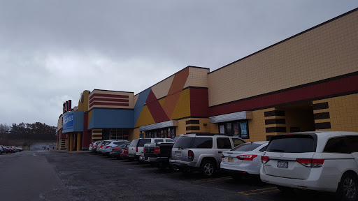 Movie Theater «Regal Cinemas Eastview Mall 13», reviews and photos, 70 Eastview Mall Drive, Victor, NY 14564, USA