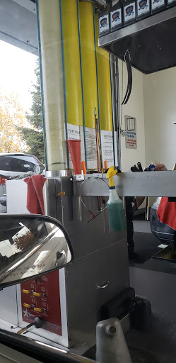 AutoLube Express Oil Change image