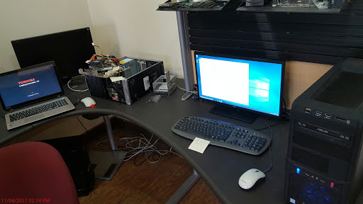 Computer Repair Service «The Computer Store», reviews and photos, 4696 N High St, Columbus, OH 43214, USA