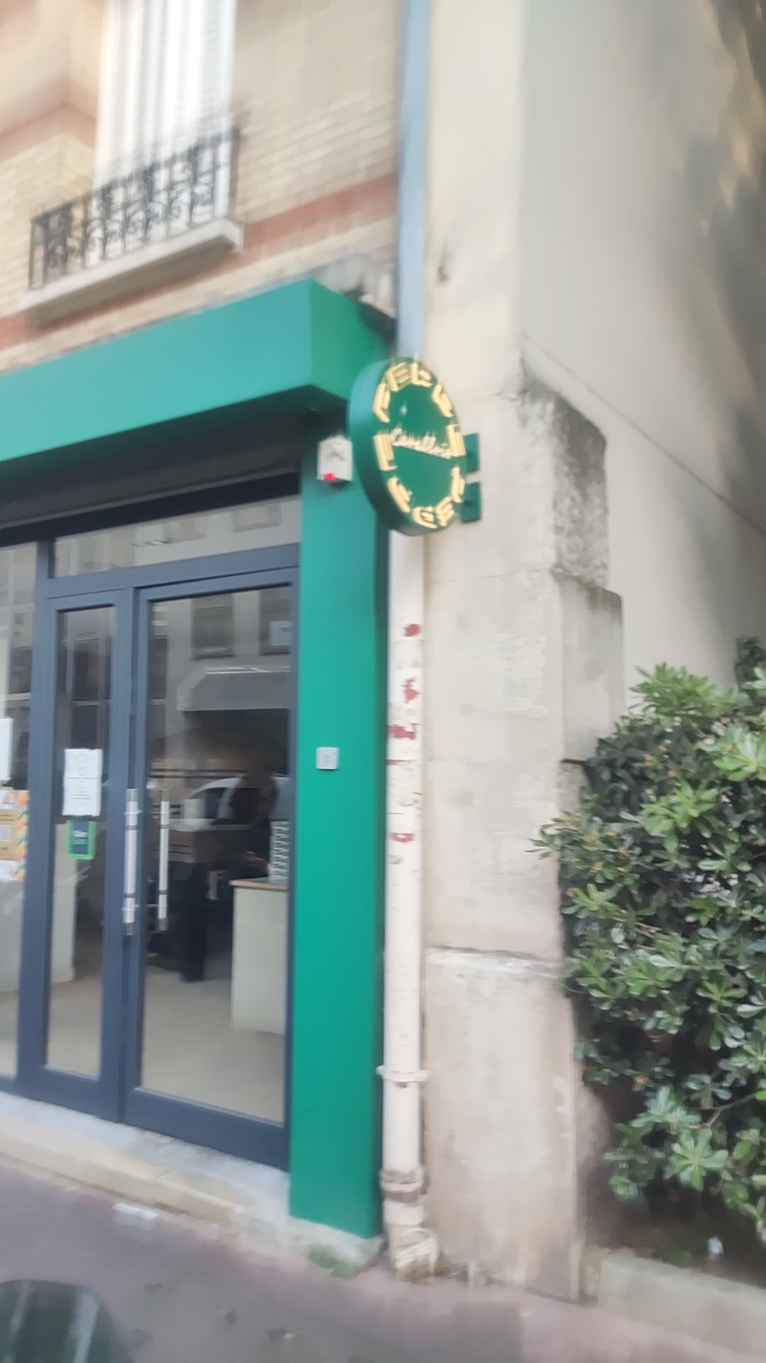 Photo n° 1 de l'avis de Lyes.e fait le 08/06/2023 à 17:58