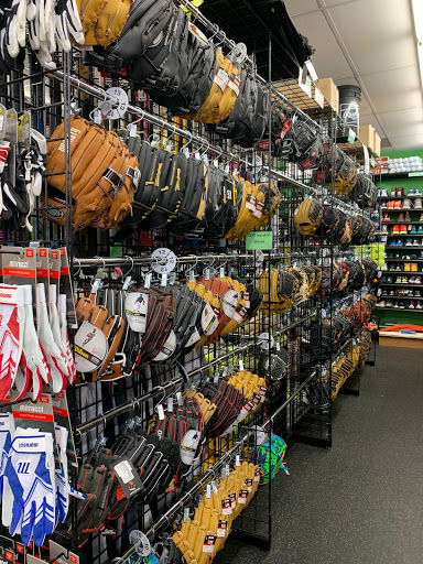 Sporting Goods Store «Play It Again Sports», reviews and photos, 8449 U.S. 42, Florence, KY 41042, USA