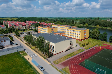 Szkoła Podstawowa Nr 2 W Strzelcach Krajeńskich Słowackiego 14, 66-500 Strzelce Krajeńskie, Polska