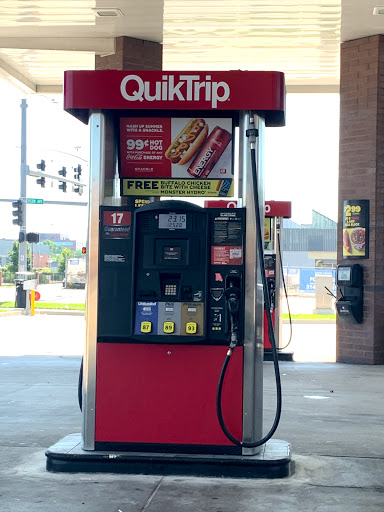 Gas Station «Kwik Shoppe», reviews and photos, 3520 Ivor Rd # A, California, KY 41007, USA