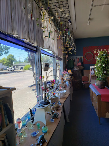 Gift Shop «Holes inthe Wall / Walls Gifts & More», reviews and photos, 705 N State St, Ukiah, CA 95482, USA