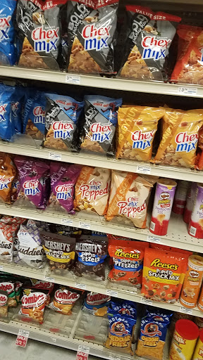 Supermarket «Giant Eagle Supermarket», reviews and photos, 2775 W Market St, Fairlawn, OH 44333, USA