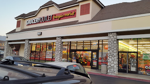 Grocery Outlet Bargain Market, 176 S Mountain Ave, Upland, CA 91786, USA, 