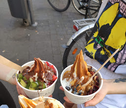 YOMARO Frozen Yogurt Köln photo
