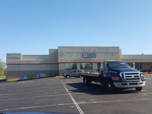Home Improvement Store «Tractor Supply Co.», reviews and photos, 1503 E Main St, Waynesboro, PA 17268, USA
