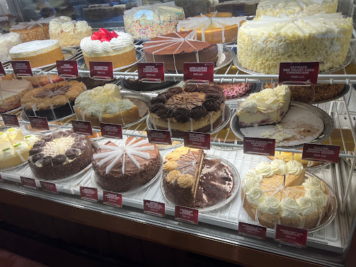 Restaurant «The Cheesecake Factory», reviews and photos, 2715 Southdale Center, Edina, MN 55435, USA