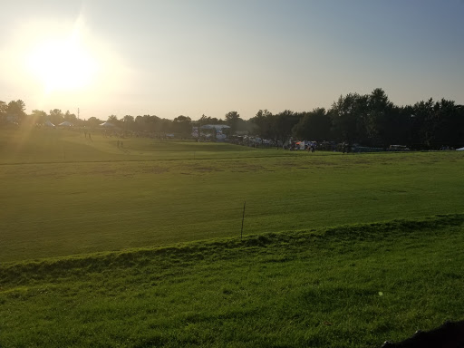 Country Club «Warwick Hills Golf & Country», reviews and photos, 9057 S Saginaw St, Grand Blanc, MI 48439, USA