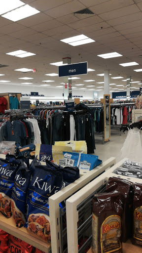 Department Store «Marshalls», reviews and photos, 1005 Paradise Rd, Swampscott, MA 01907, USA