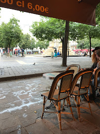 Atmosphère du Restaurant de tapas Au Cœur Couronné à Paris - n°8