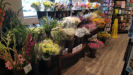 Grocery Store «Safeway», reviews and photos, 12032 SE Sunnyside Rd, Clackamas, OR 97015, USA