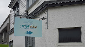 Yoga & Co
