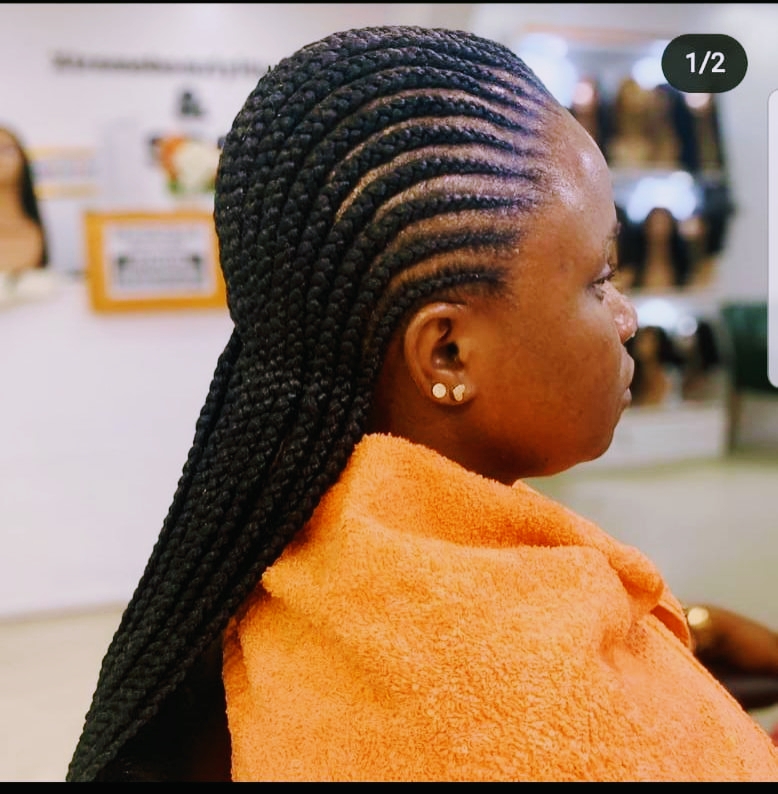 Chris African hair braiding Salon VA.