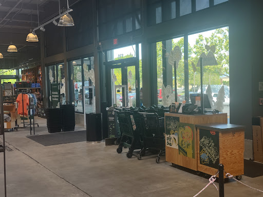 Camping Store «REI», reviews and photos, 2450 Charleston Rd, Mountain View, CA 94043, USA