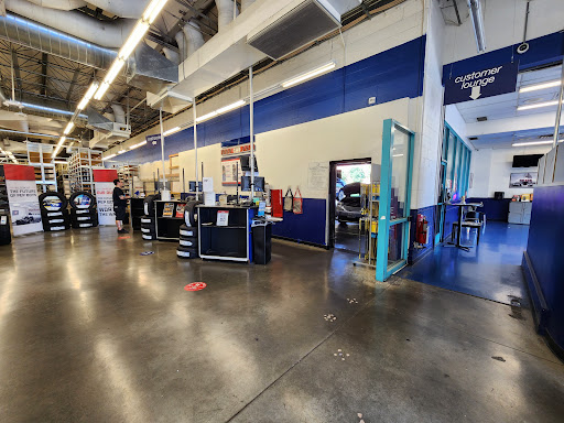 Auto Parts Store «Pep Boys Auto Parts & Service», reviews and photos, 11456 Washington Blvd, Whittier, CA 90606, USA