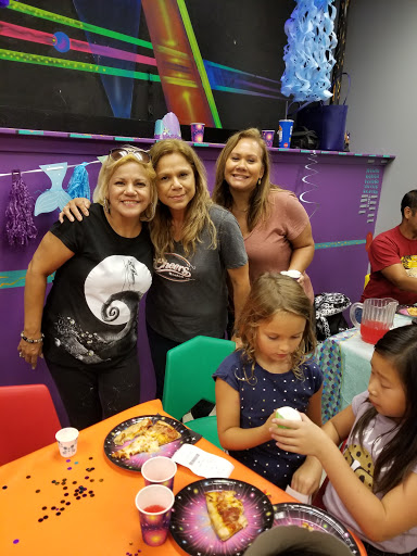 Shopping Mall «Southwood Shopping Center», reviews and photos, 1701 W Ben White Blvd, Austin, TX 78701, USA