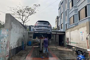 Auto spa car/bike wash image