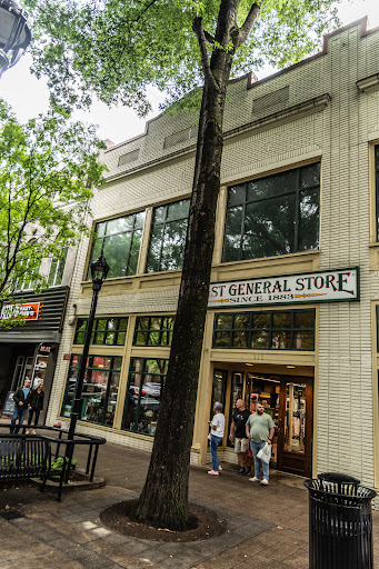 Mast General Store Greenville, 111 N Main St, Greenville, SC 29601, USA, 