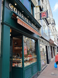 Photo n°28 de Gourmet Royal à Saint-Germain-en-Laye ()