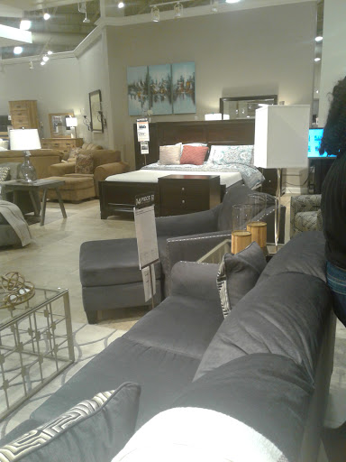Furniture Store «Ashley HomeStore», reviews and photos, 1301 W Osceola Pkwy, Kissimmee, FL 34741, USA