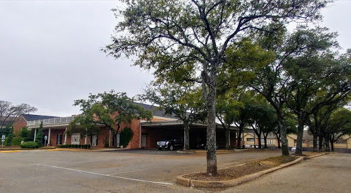 Funeral Home «Cook-Walden Funeral Home», reviews and photos, 6100 N Lamar Blvd, Austin, TX 78752, USA