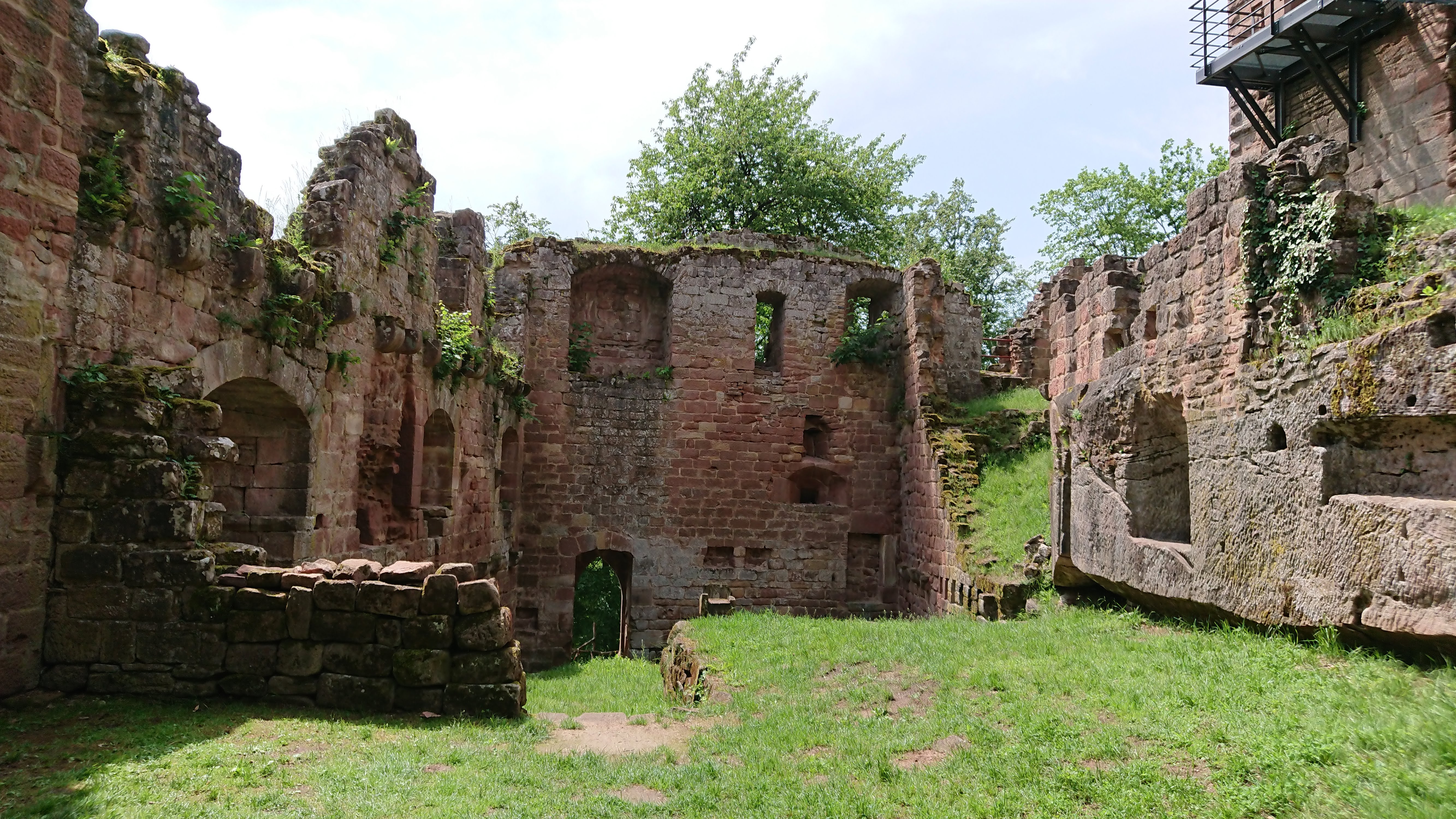 Photo n° 5 de l'avis de M..e fait le 28/05/2018 à 18:29